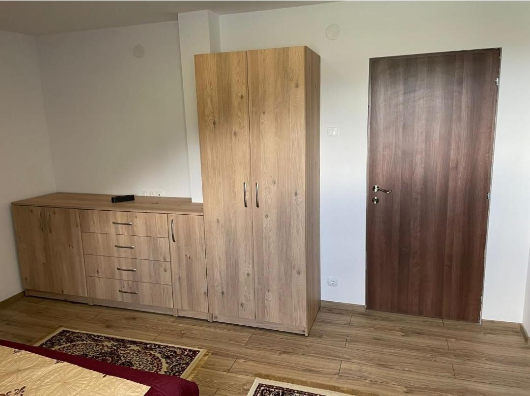 Lunca de Sus Karacsony Guest House מראה חיצוני תמונה
